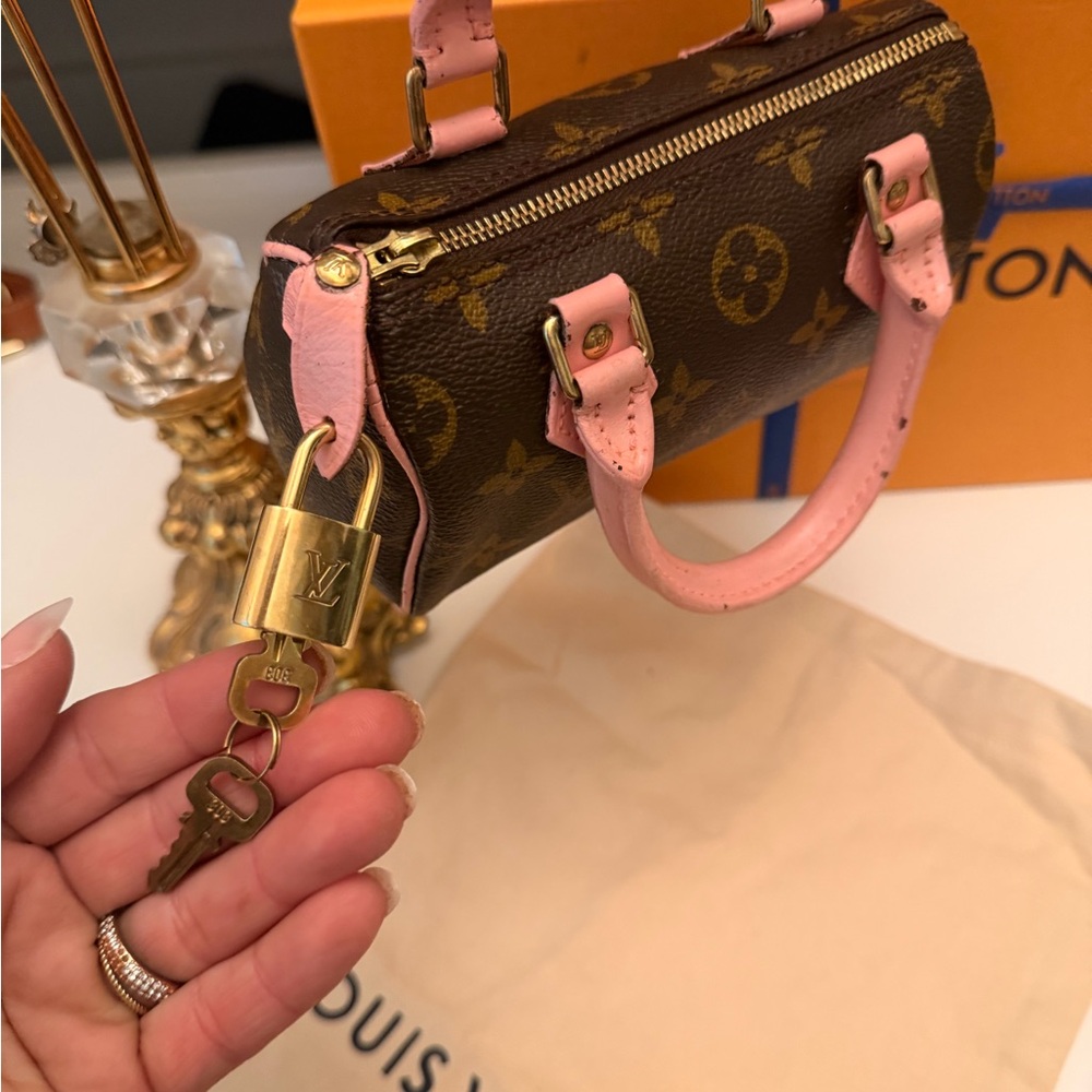 Louis Vuitton Mini Nano speedy - Picture 7 of 14